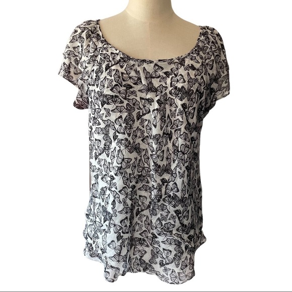 Classic Editions butterfly print short sleeved blouse  CUTE - Picture 1 of 11